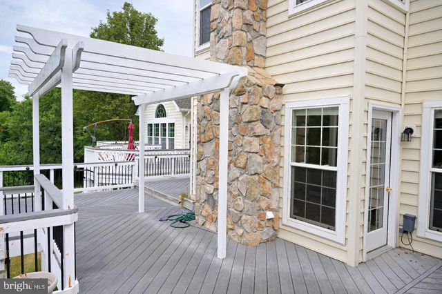 19871 NAPLES LAKES TER, Ashburn, VA 20147