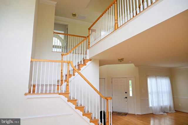 19871 NAPLES LAKES TER, Ashburn, VA 20147