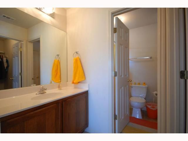 1553 Homewood CIR, Round Rock, TX 78665