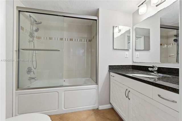 1721 Village Boulevard 104, West Palm Beach, FL 33409