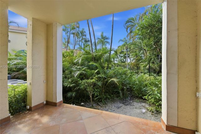 1721 Village Boulevard 104, West Palm Beach, FL 33409