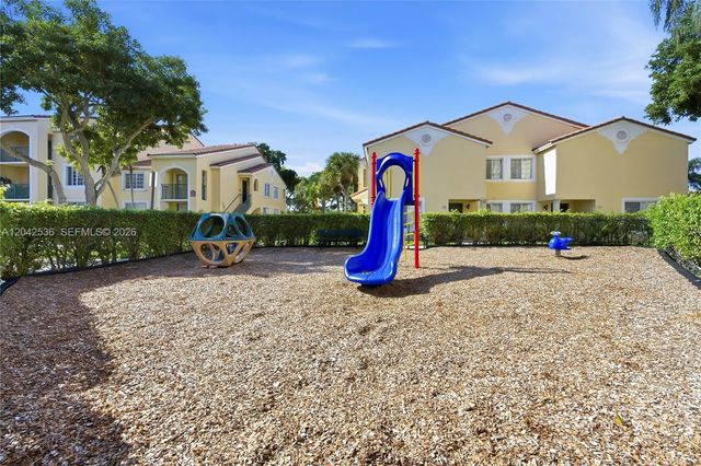 1721 Village Boulevard 104, West Palm Beach, FL 33409