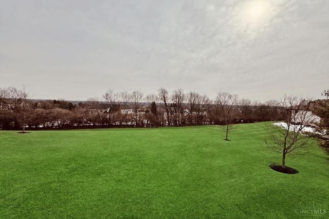 8854 Eagleview Drive, West Chester, OH 45069