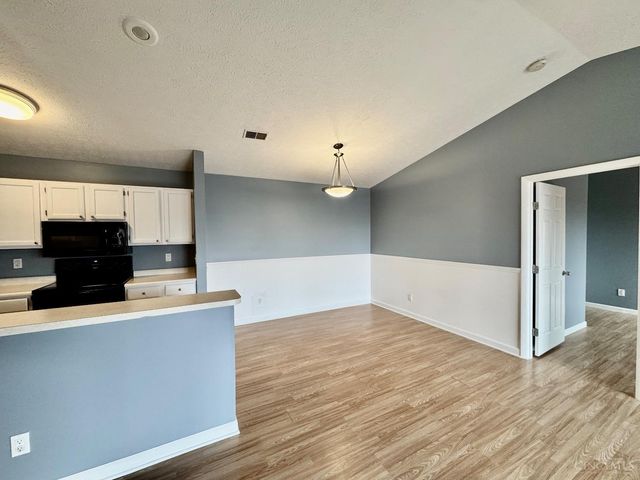 8854 Eagleview Drive, West Chester, OH 45069