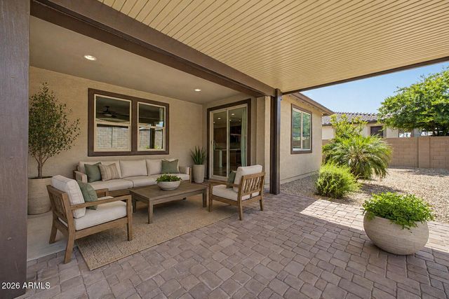 12542 W KRALL Court, Glendale, AZ 85307