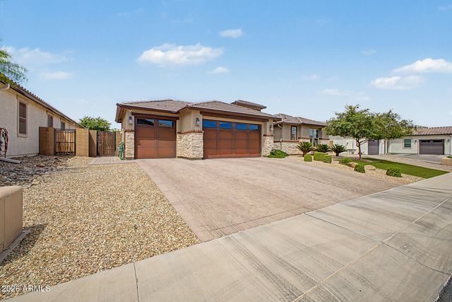 12542 W KRALL Court, Glendale, AZ 85307