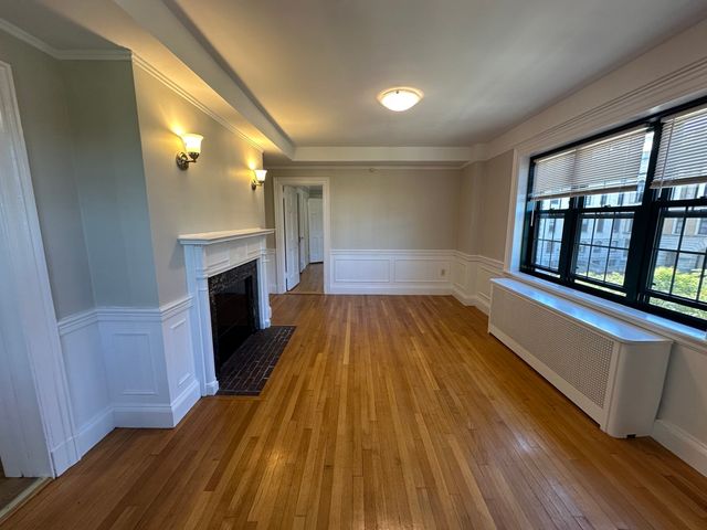 124 Bowdoin Street 43, Boston, MA 02108