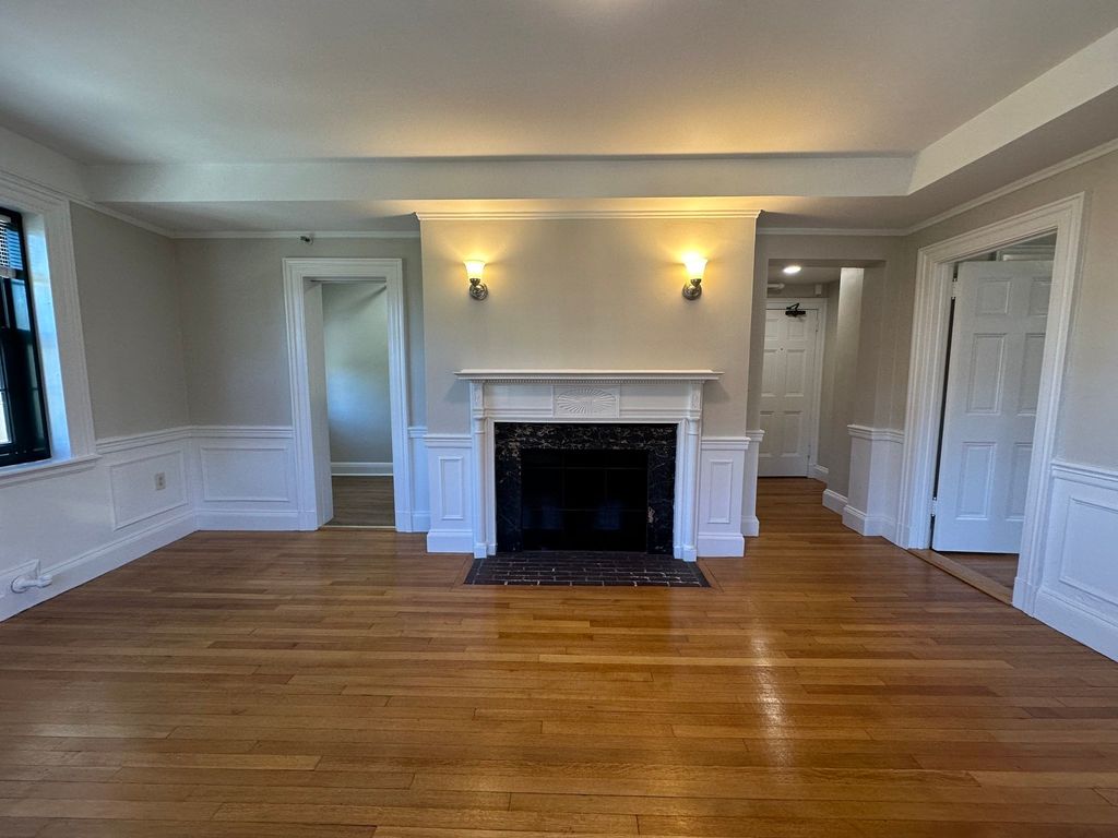 124 Bowdoin Street 43, Boston, MA 02108