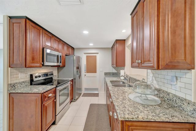 4478 COCO RIDGE CIRCLE, Sarasota, FL 34233