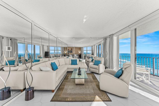 5420 N Ocean Drive 2101, Singer Island, FL 33404