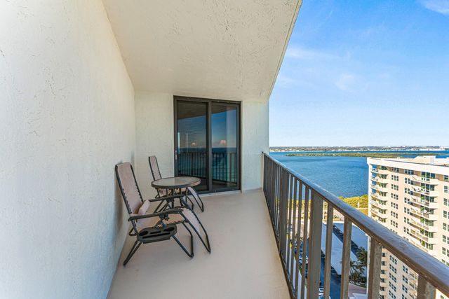 5420 N Ocean Drive 2101, Singer Island, FL 33404