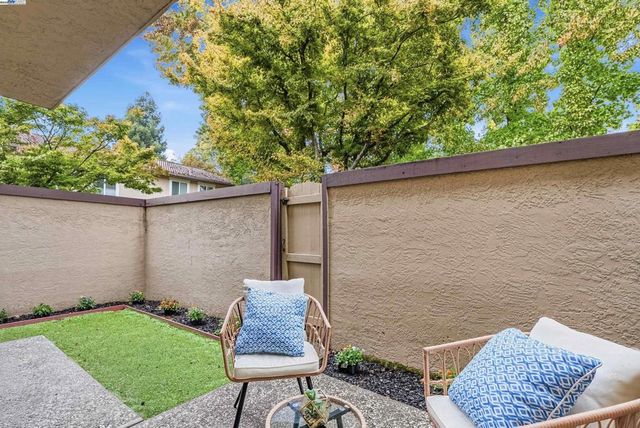 4436 Del Valle Pkwy, Pleasanton, CA 94566