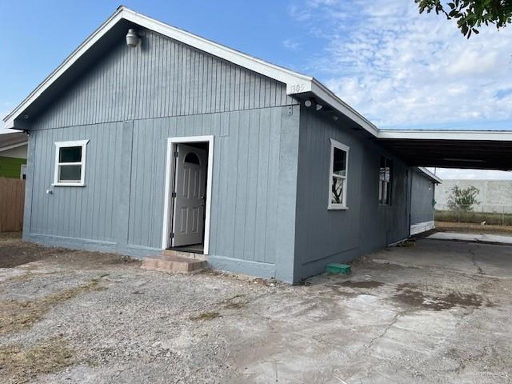 1305 Wayne Street, Pharr, TX 78577