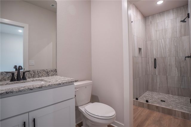 14 Nairn Lane, Bella Vista, AR 72715