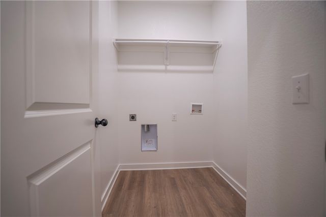 14 Nairn Lane, Bella Vista, AR 72715