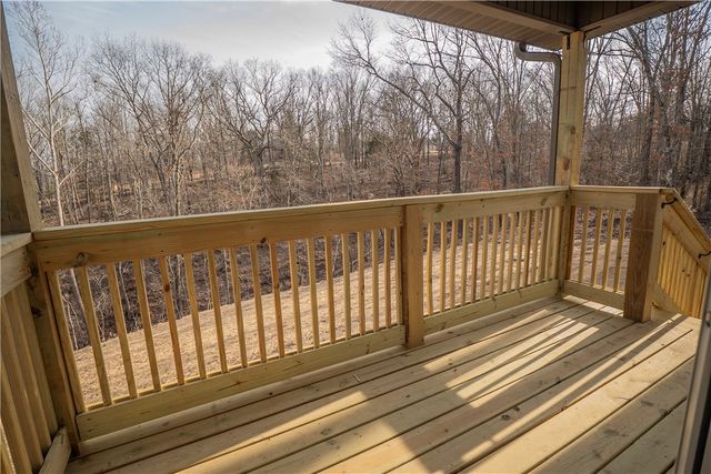 14 Nairn Lane, Bella Vista, AR 72715