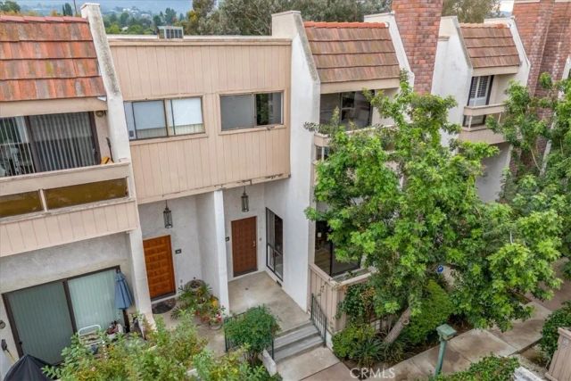 17150 Burbank Boulevard 25, Encino, CA 91316