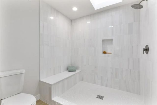 17150 Burbank Boulevard 25, Encino, CA 91316