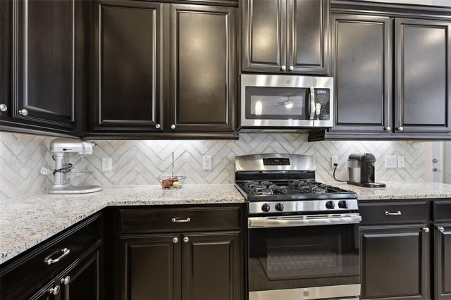 28027 Rocky Heights Drive, Spring, TX 77386