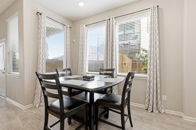 28027 Rocky Heights Drive, Spring, TX 77386