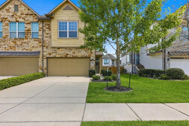 28027 Rocky Heights Drive, Spring, TX 77386