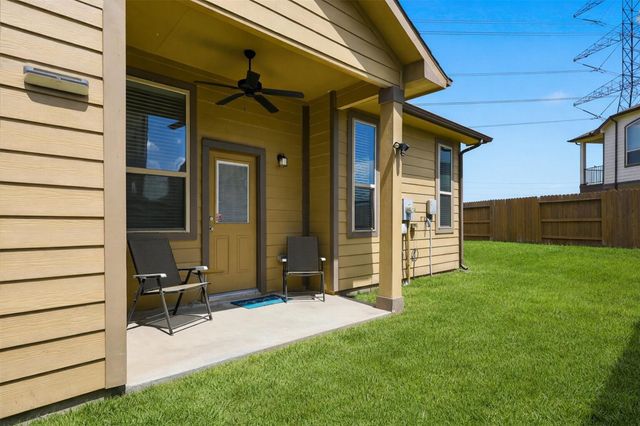 28027 Rocky Heights Drive, Spring, TX 77386