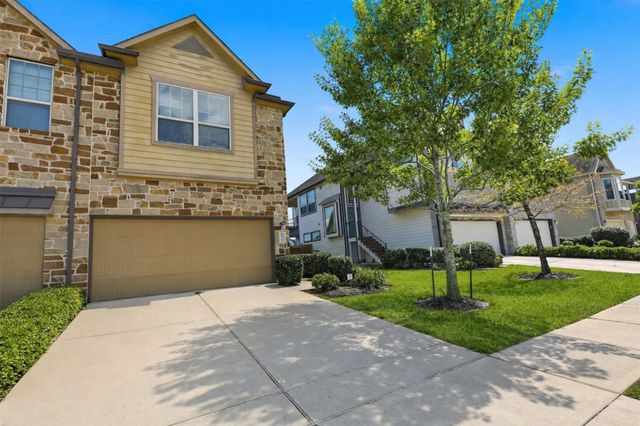 28027 Rocky Heights Drive, Spring, TX 77386