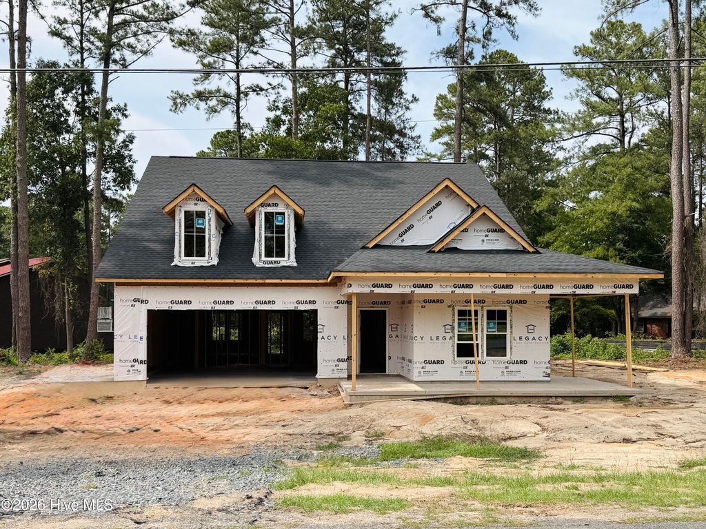 430 Hyland Hills Road, Southern Pines, NC 28387