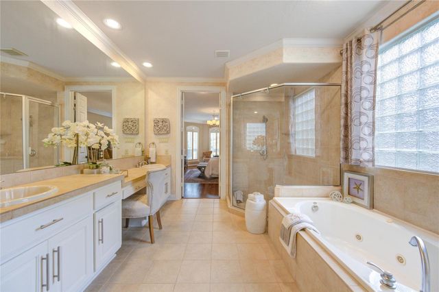 13510 Indigo Lake, Houston, TX 77077