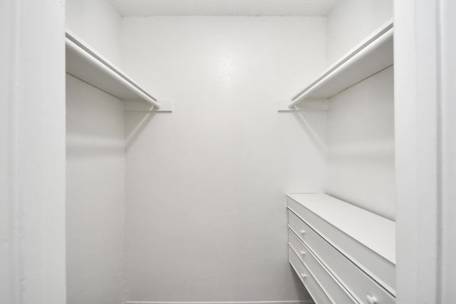 6601 Sands Point Drive 47, Houston, TX 77074