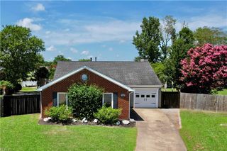 1120 Revelstroke CT, Virginia Beach, VA 23454