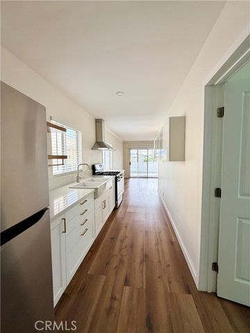 1316 N Hollywood Way, Burbank, CA 91505