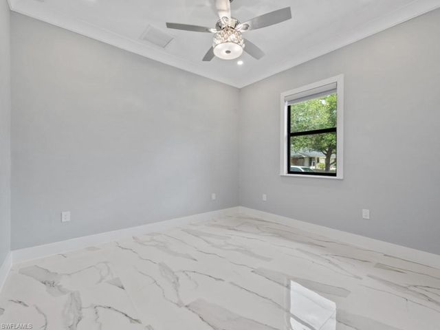 2538 4th AVE NE, Naples, FL 34120