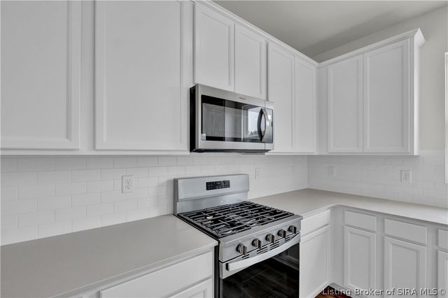 3206 Edens Way, Charlestown, IN 47111