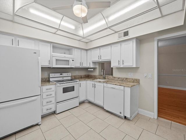 1503 CORDOVA GREEN, Seminole, FL 33777