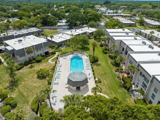 1503 CORDOVA GREEN, Seminole, FL 33777