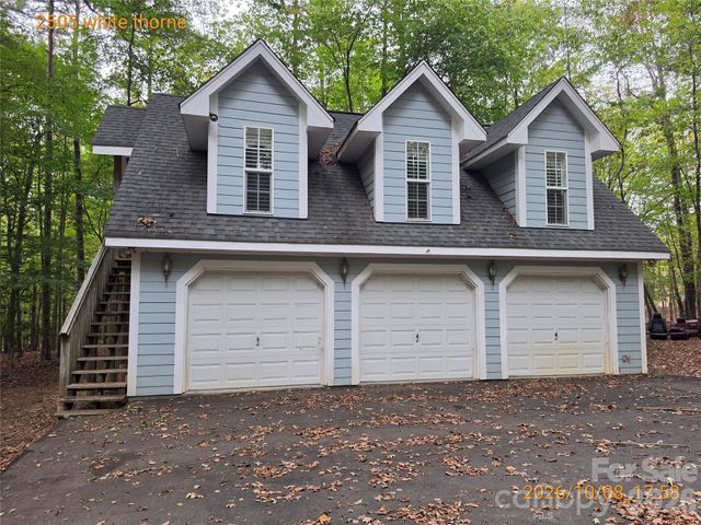 2505 White Thorne Lane, Waxhaw, NC 28173