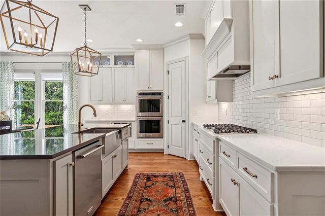 2743 N Thompson Road NE, Brookhaven, GA 30319