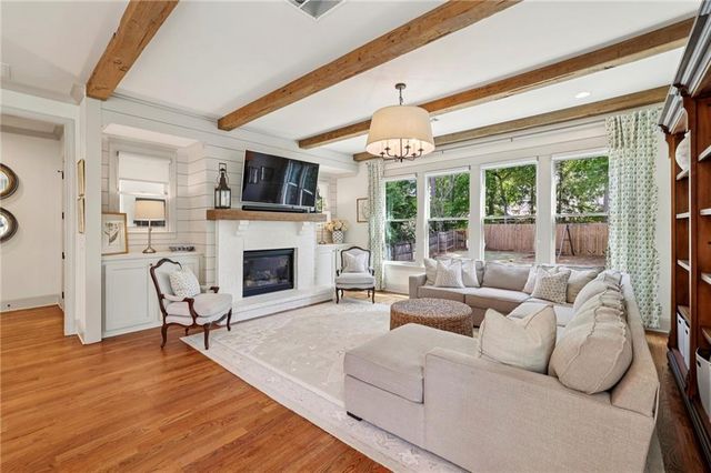 2743 N Thompson Road NE, Brookhaven, GA 30319