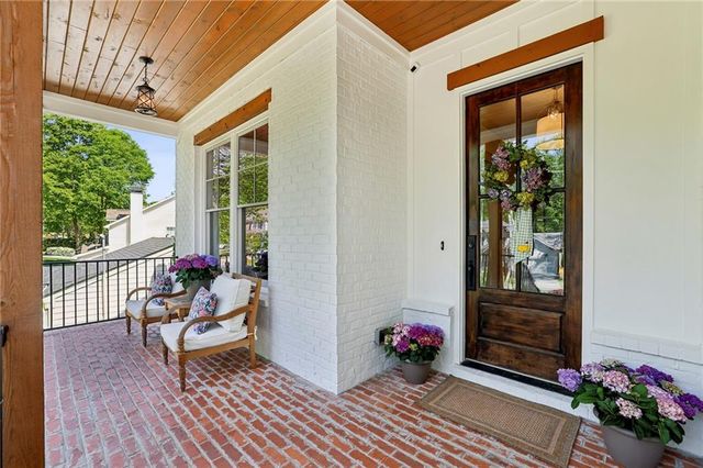 2743 N Thompson Road NE, Brookhaven, GA 30319