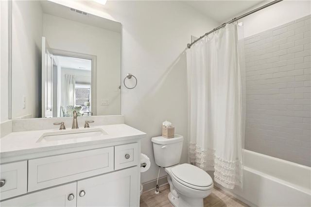 2743 N Thompson Road NE, Brookhaven, GA 30319