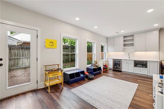 2743 N Thompson Road NE, Brookhaven, GA 30319