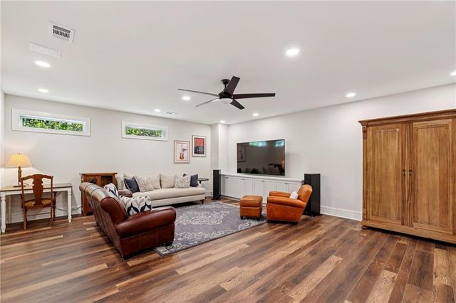 2743 N Thompson Road NE, Brookhaven, GA 30319