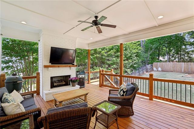 2743 N Thompson Road NE, Brookhaven, GA 30319