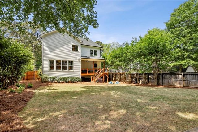 2743 N Thompson Road NE, Brookhaven, GA 30319