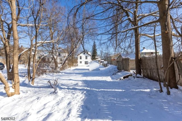 431 N Main St, Wharton Boro, NJ 07885