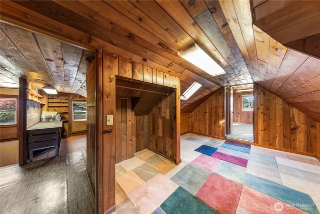 27193 State Route 20, Oak Harbor, WA 98277