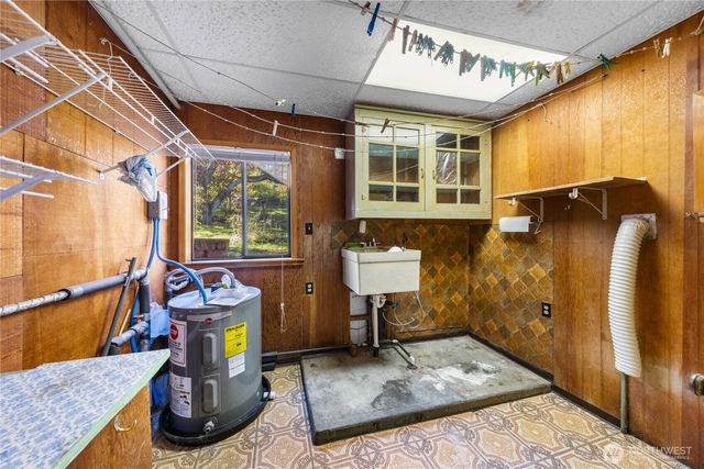 27193 State Route 20, Oak Harbor, WA 98277