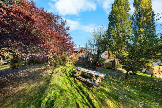 27193 State Route 20, Oak Harbor, WA 98277