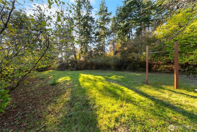 27193 State Route 20, Oak Harbor, WA 98277